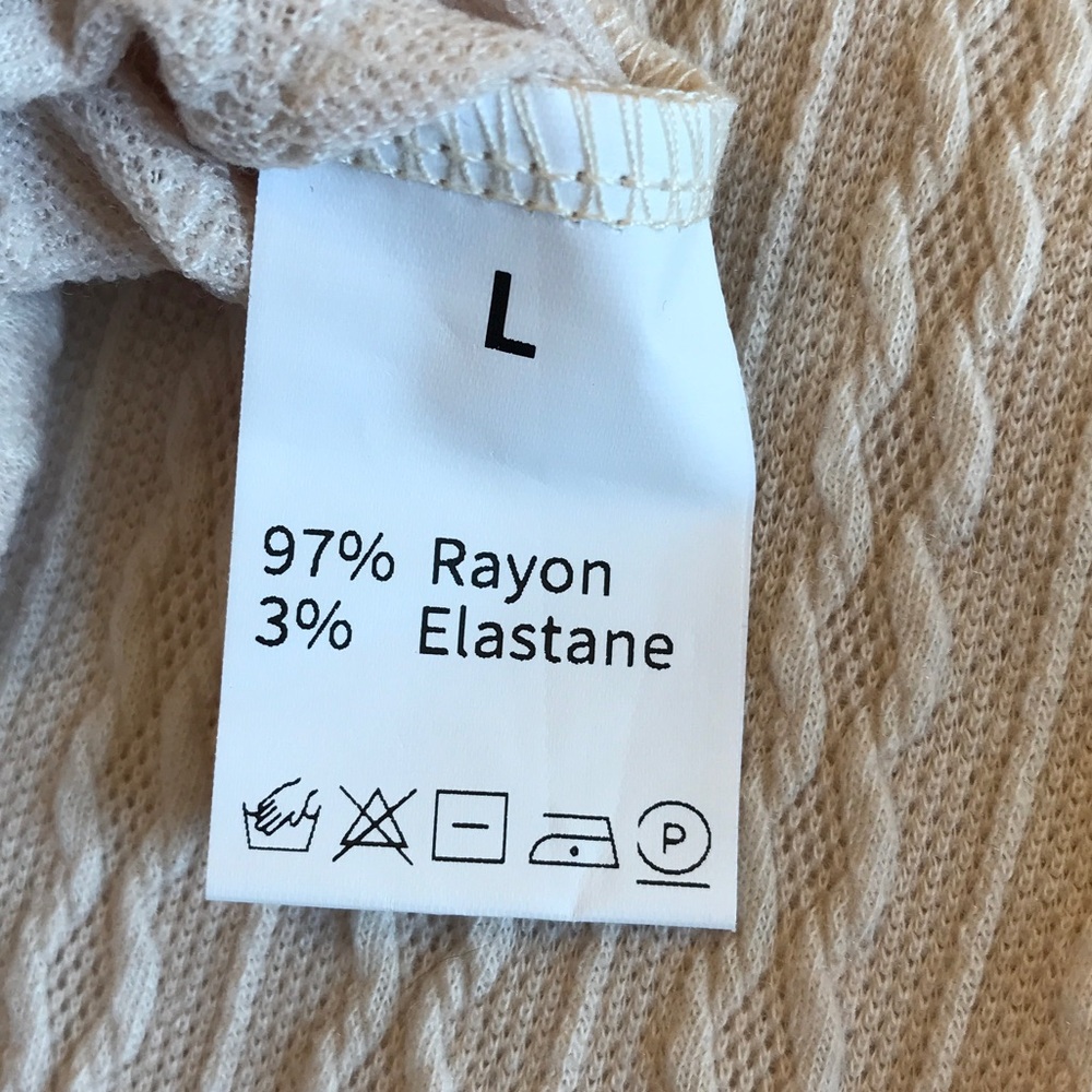 Ruffled Button Tank Top - Picture 5 of 5